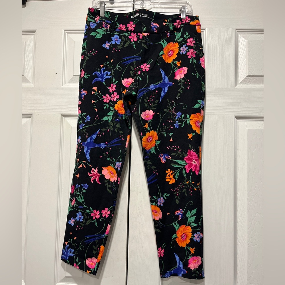 SALE-2 Pair of Women’s Pants Gap & Old Navy sz 10/12